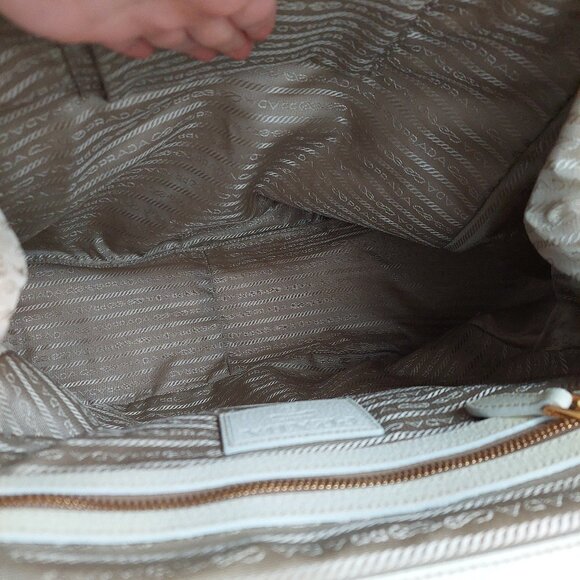 PRADA Raffia Straw Bag - Picture 14 of 16